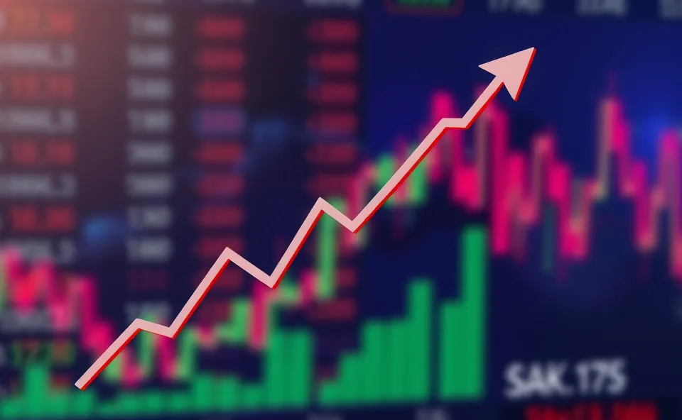 What Is a Yield Curve Inversion? A Simple Guide